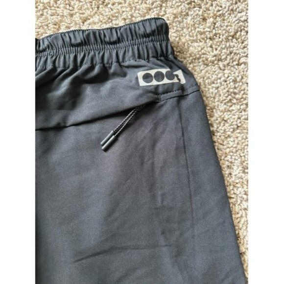 Bench Women Black Atheisure Pockets Logo Casual Shorts Size Medium Elastic Wasit - Picture 15 of 16